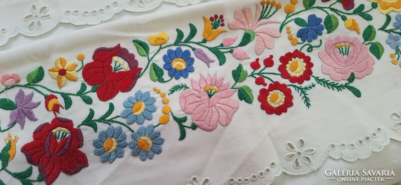 Richly embroidered Kalocsa needlework curtain drapery set