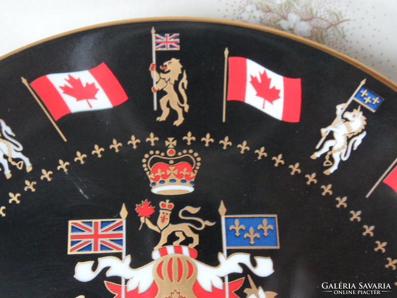 Canada coat of arms porcelain wall plate