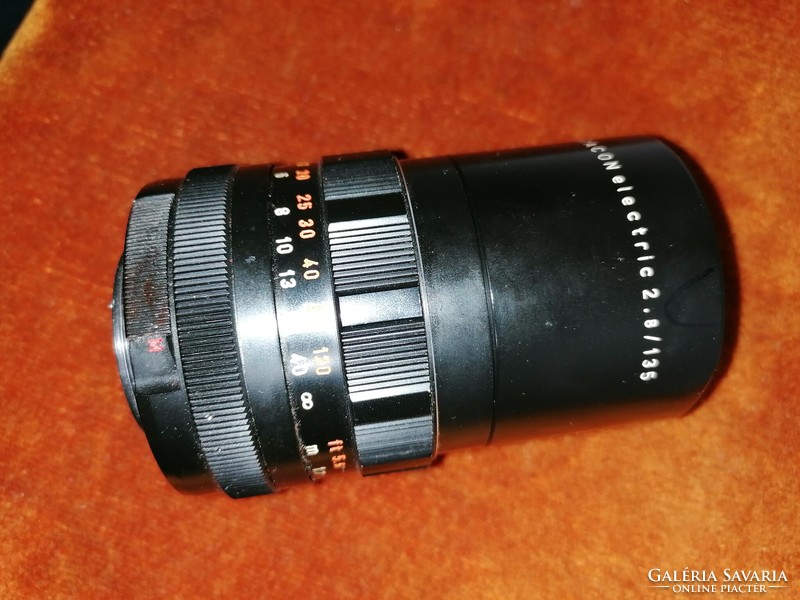 Pentacon electric 2.8/135 telephoto lens