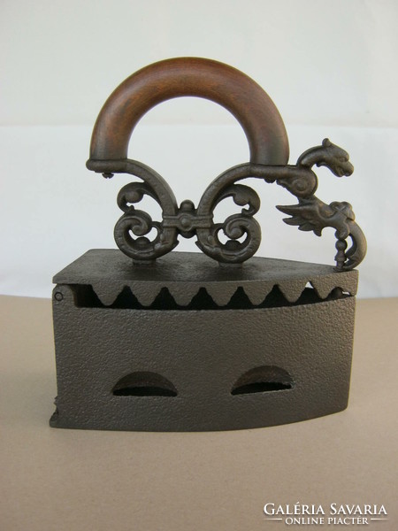 Dragon old charcoal ember cast iron iron