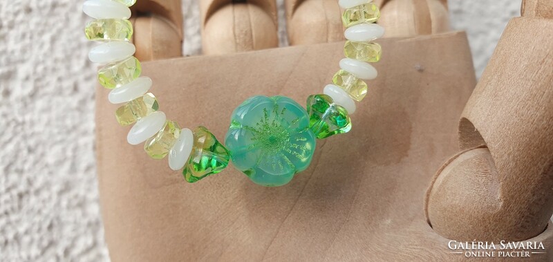 Genuine Czech Uranium Glass Bracelet #24012