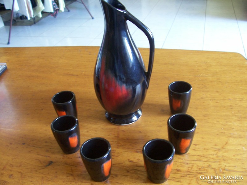 Ceramic brandy set (Hungarian Saturday wood)