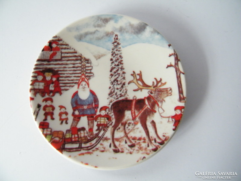 Arabia Finnish porcelain Santa Claus small decorative plate