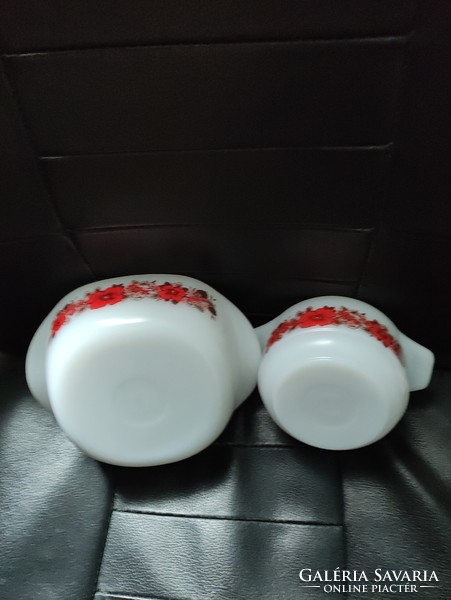 Poppy pyrex - Jena - milk glass bowls, 2 together. Retro / Vitange.