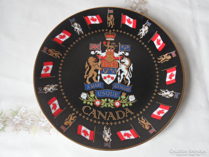 Canada coat of arms porcelain wall plate