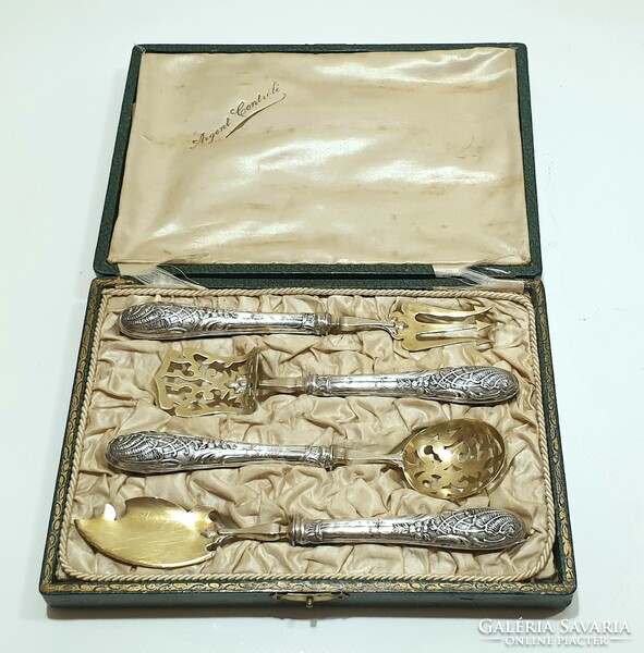 Szecessziós ezüst nyelű sütemény szervírozó, eredeti dobozában XIX. század vége