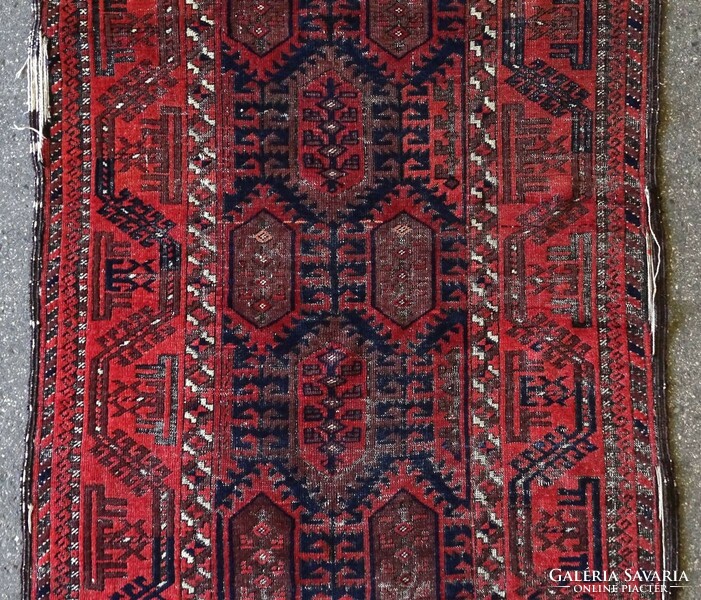 1L007 antique Caucasian hand-knotted Persian rug 110 x 205 cm