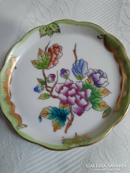 Herend victoria patterned plate