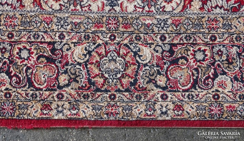 1K999 machine-woven burgundy medium rug 172 x 240 cm