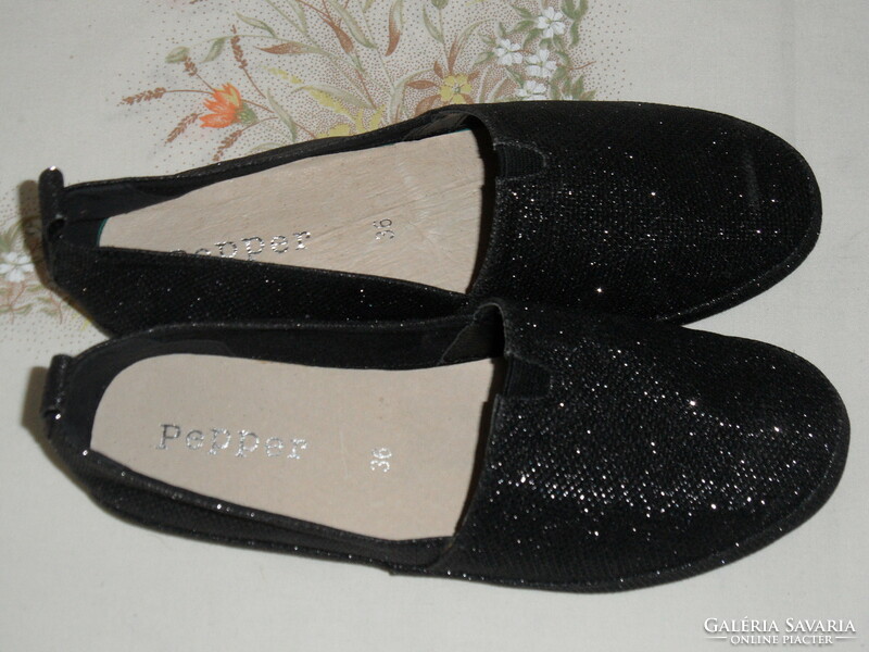 Black pepper women's ballerina shoes (36's)