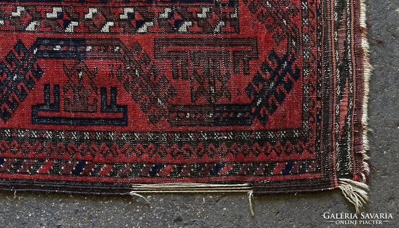 1L007 antique Caucasian hand-knotted Persian rug 110 x 205 cm