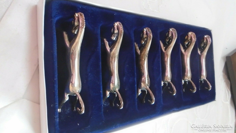 Old 6 piece metal cutlery knife holder horse shape