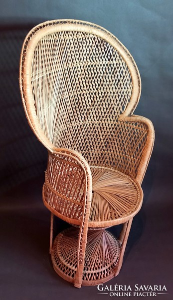 Large Emanuel rattan armchair, iconic design, negotiable