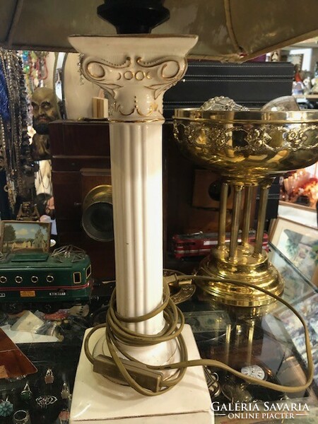 Table lamp, in working condition, height 50 cm. Ceramic base.