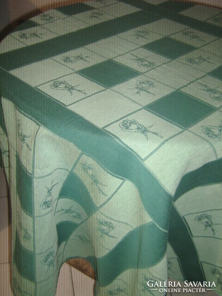 Wonderful green rose woven tablecloth