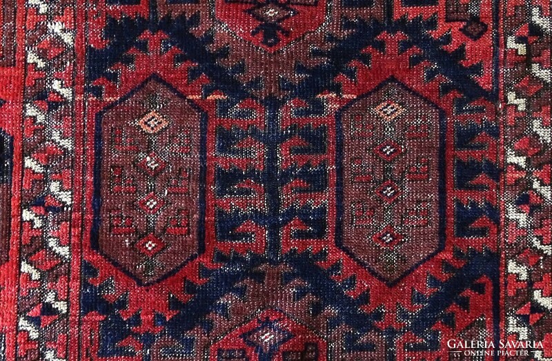 1L007 antique Caucasian hand-knotted Persian rug 110 x 205 cm