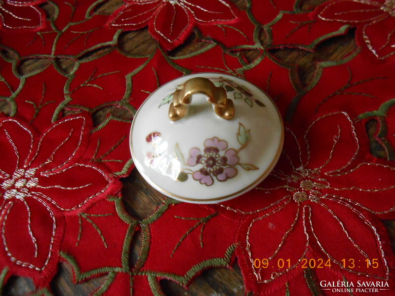 Zsolnay butterfly pattern coffee pouring lid