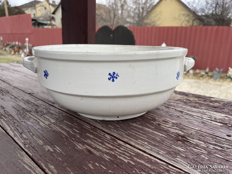 Beautiful granite patty bowl stew heirloom