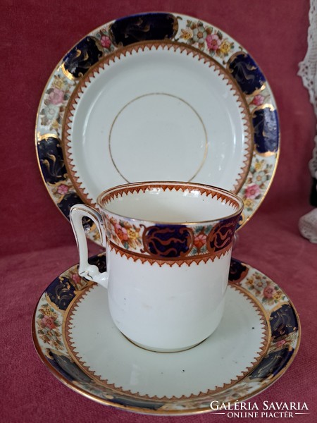 English Sutherland porcelain tea cup with cake plate