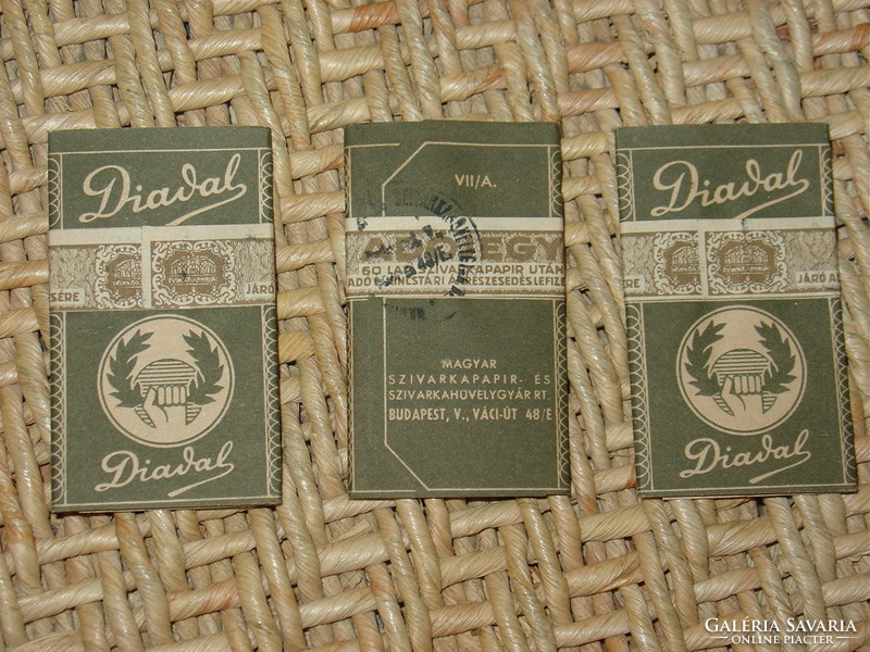 Diadal Hungarian crown with tax-free cigar cigar paper 3 packs !!!