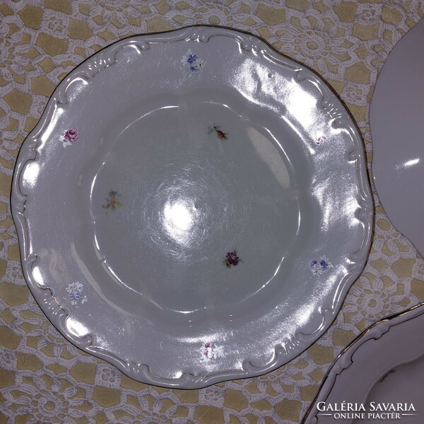 Zsolnay, szép kisvirágos tányérok