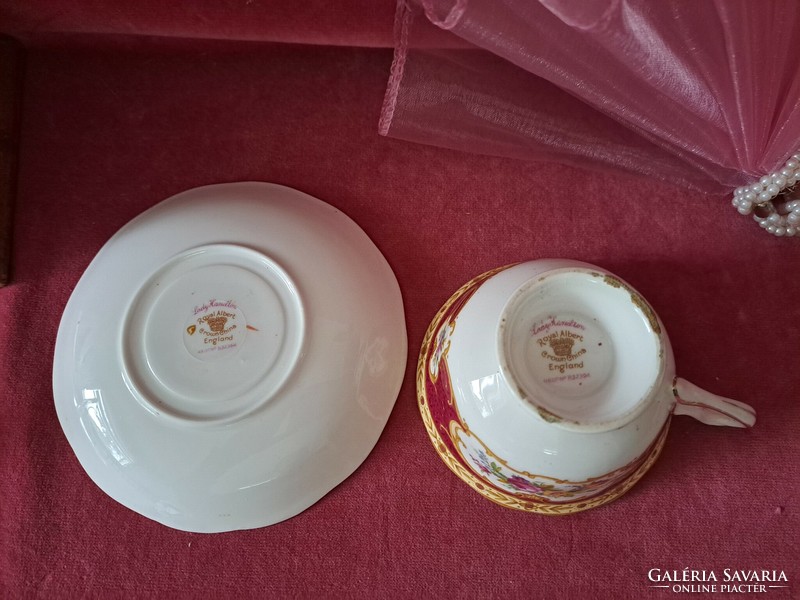 Régi Royal Albert Lady Hamilton porcelán teáscsésze