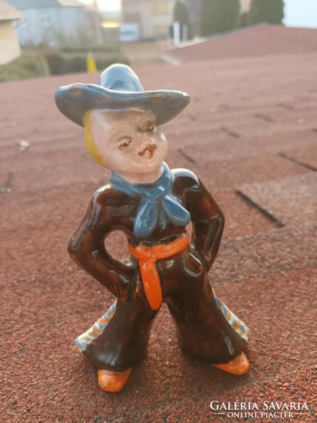 Spanyol kerámia figura - Cowboy gyerek