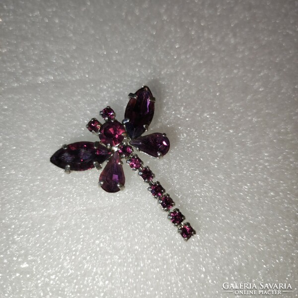 Purple crystal pin