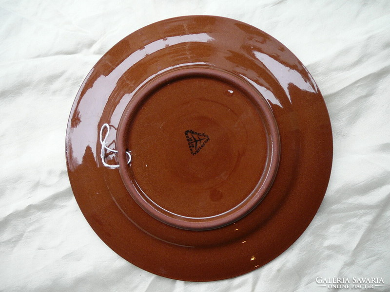 Városlőd majolica ceramic bowl