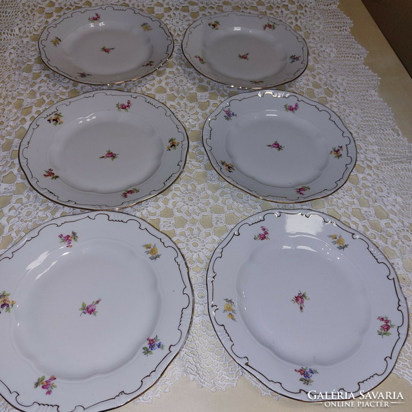 Zsolnay porcelán, szép virágos, süteményes tányérok