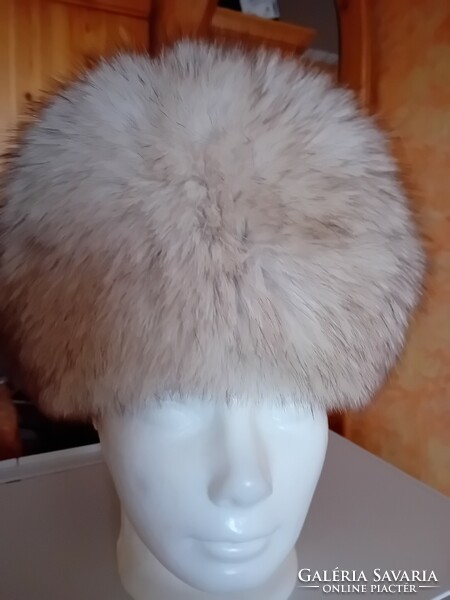 Genuine arctic fox fur cap in excellent condition, with dark brown silk lining