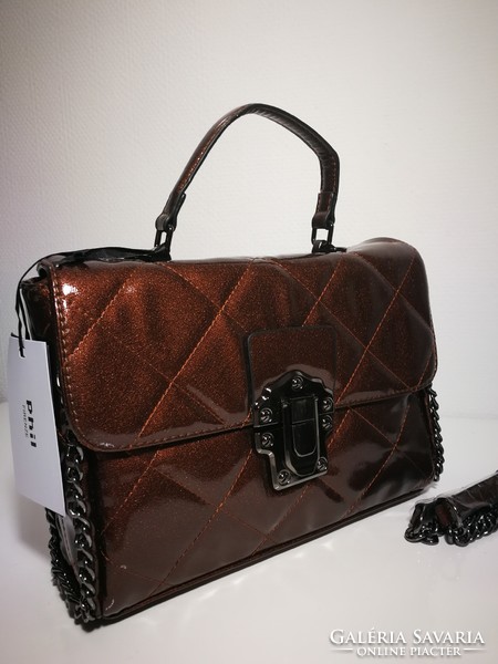 New, elegant women's handbag