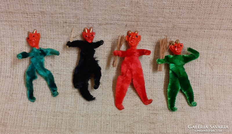 4 pcs. Retro handmade lead devil head long Krampus figurines Christmas tree decorations. /17/