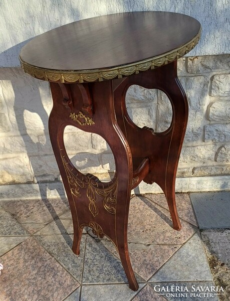 Antique beautiful salon table smoking coffee table breakfast table pedestal statue holder