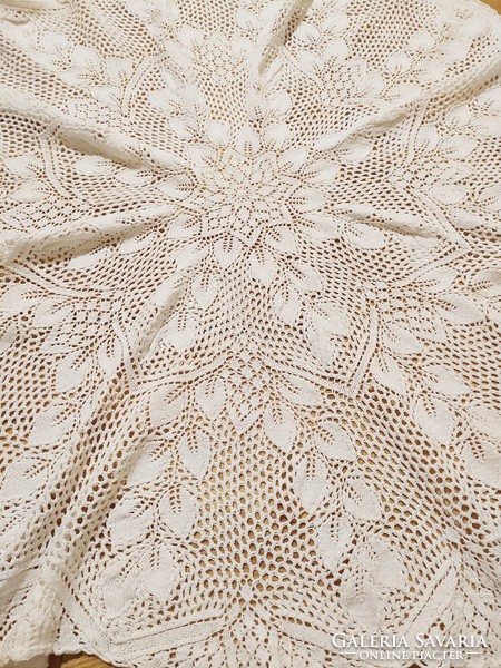 Antique cotton lace round tablecloth 95cm