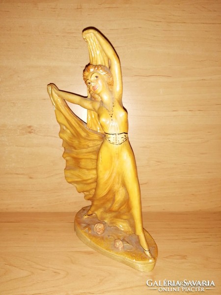 Old salt sculpture lady figurine 24.5 cm tall
