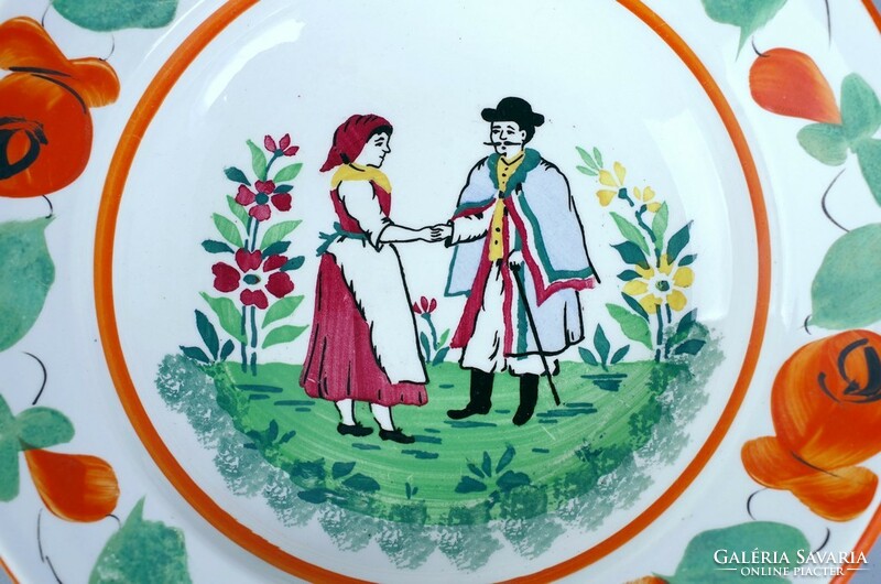 Pair of Wilhelmsburg plates, folk Hungarian costume