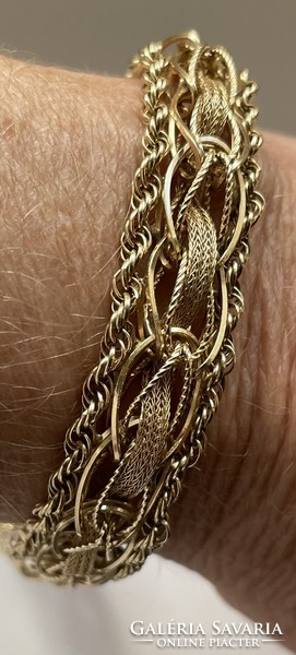 14K.Gold bracelet
