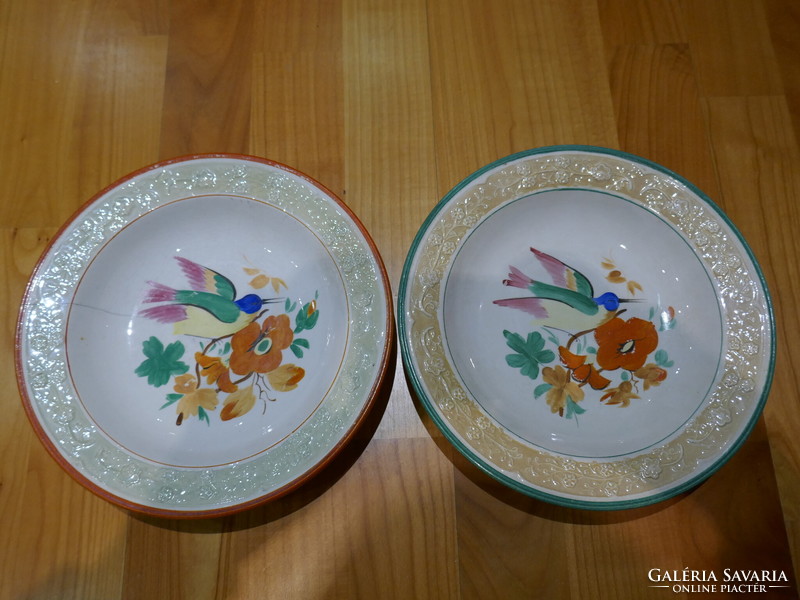 Antik  madaras fali tányér Novotny Altrohlau jelzésű kézi festésű,  2 darab