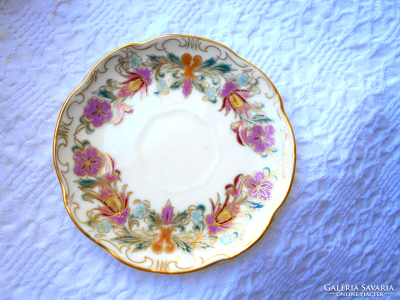 Zsolnay  tányér  (csészealj ) porcelán   aranykontúros minta