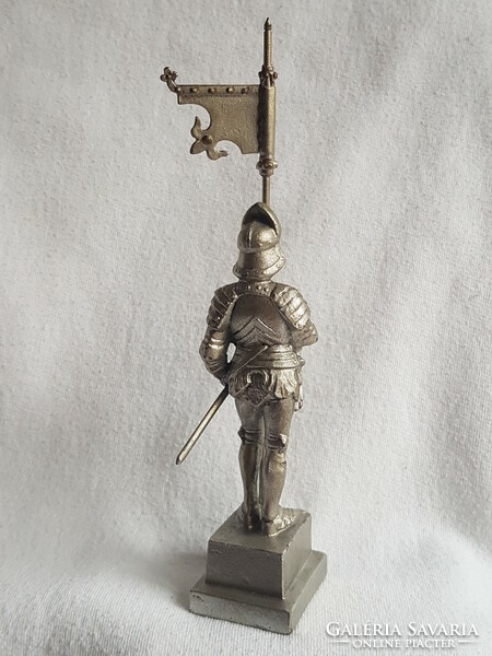 Viennese Armored Knight Statue (Wiener Rathausmann)