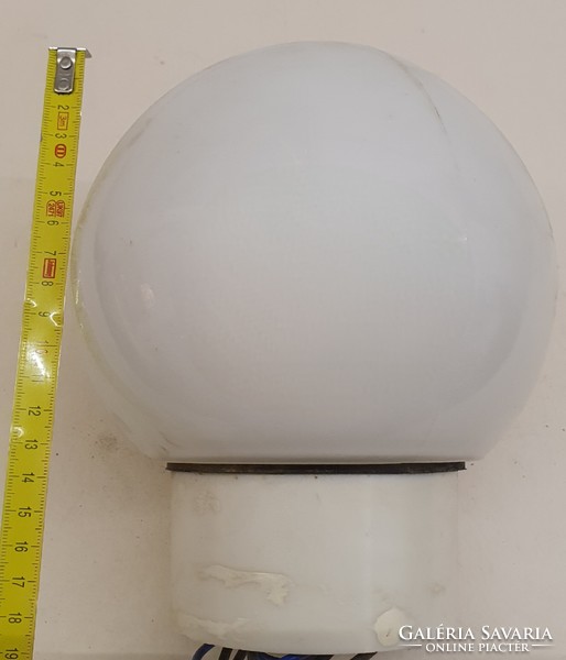 Milk glass lampshade, sphere, with porcelain base
