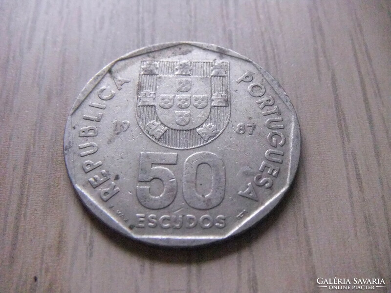 50  Escudo   1987   Portugália