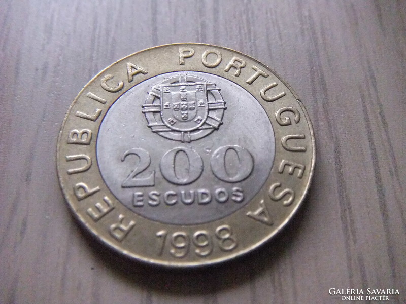 200  Escudo   1998   Portugália