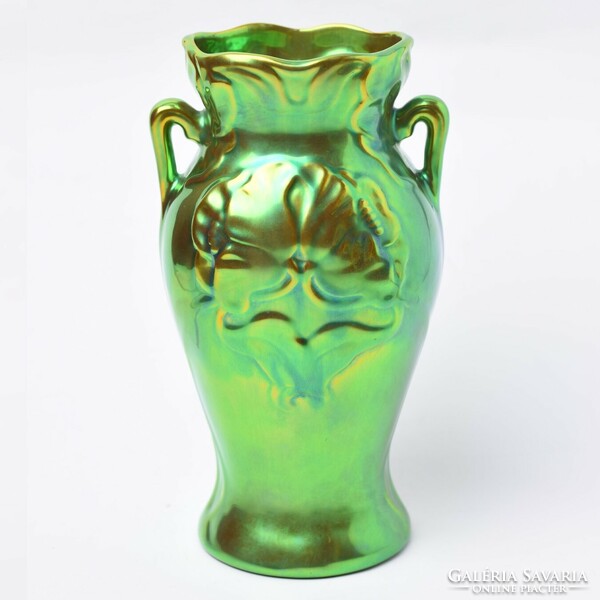 Zsolnay vase with eosin glaze