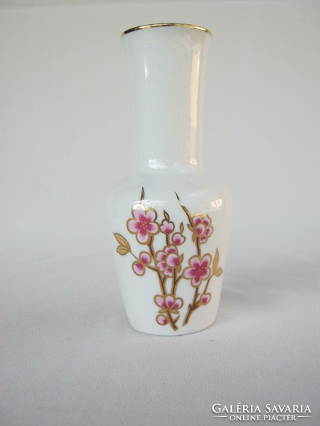Hollóházi porcelán rózsaszín virágos váza