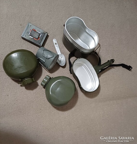 Military canteen set