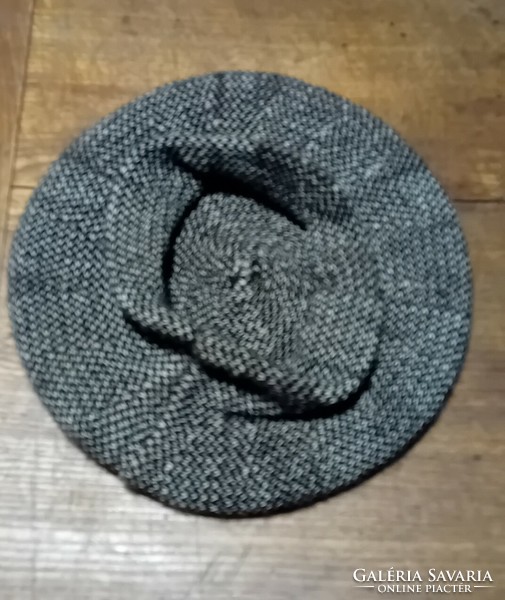 Wool beret
