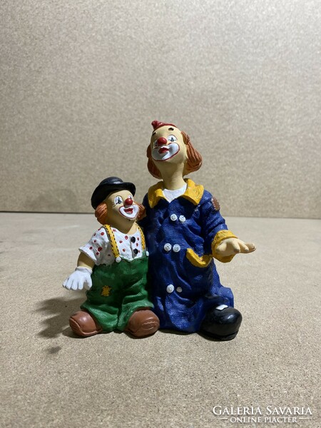 Ceramic clown figure, perfect, size 17 x 13 cm. 2188