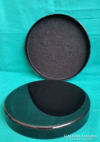 Olasz fekete tükörfényes üveg ékszertartó doboz, csillogó dizájnnal, 15 cm -s átmérő